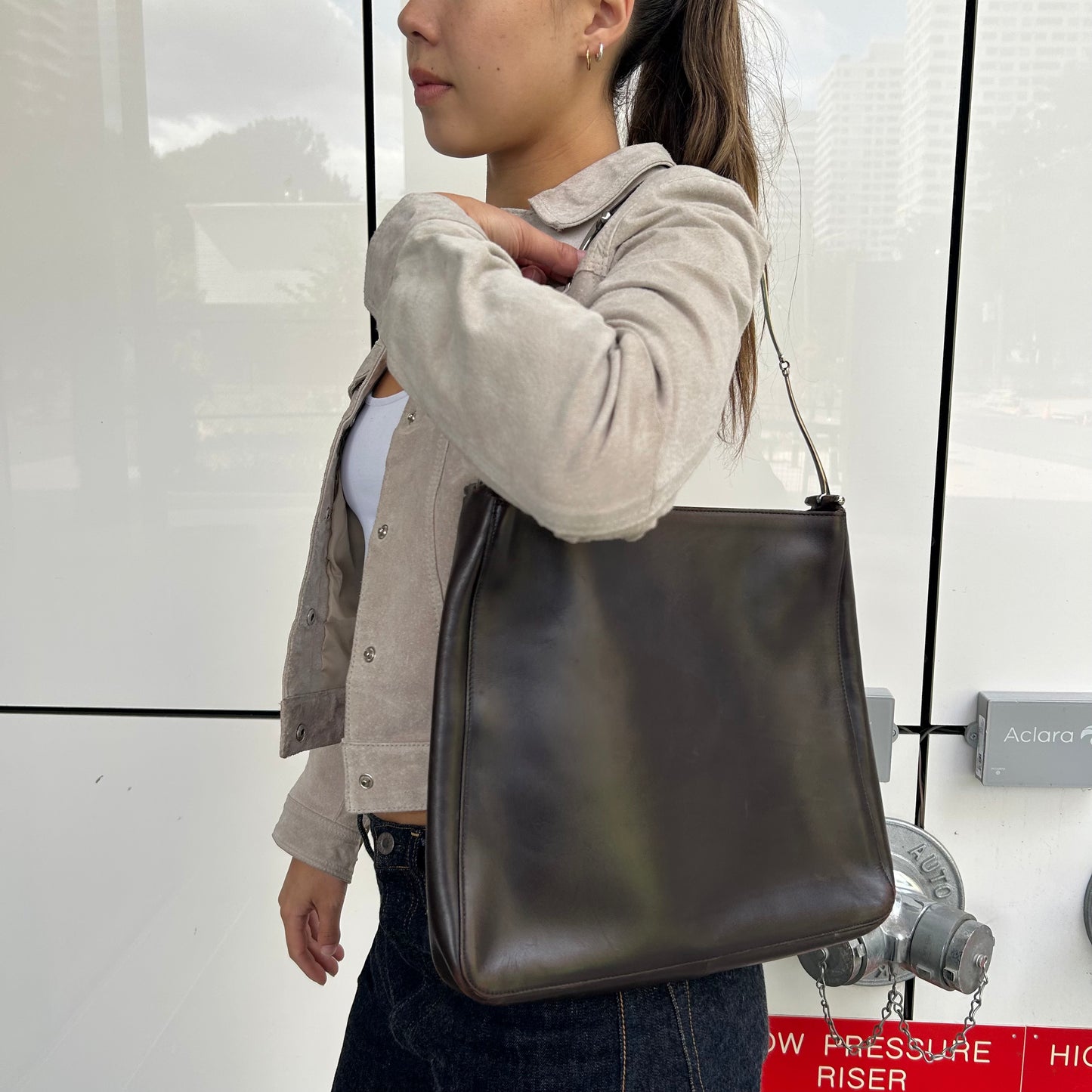 Gucci Metal Horsebit Handle Leather Tote