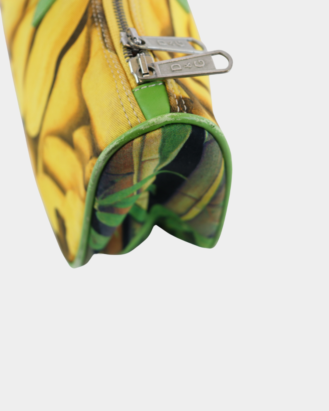 dolce & gabbana banana bag