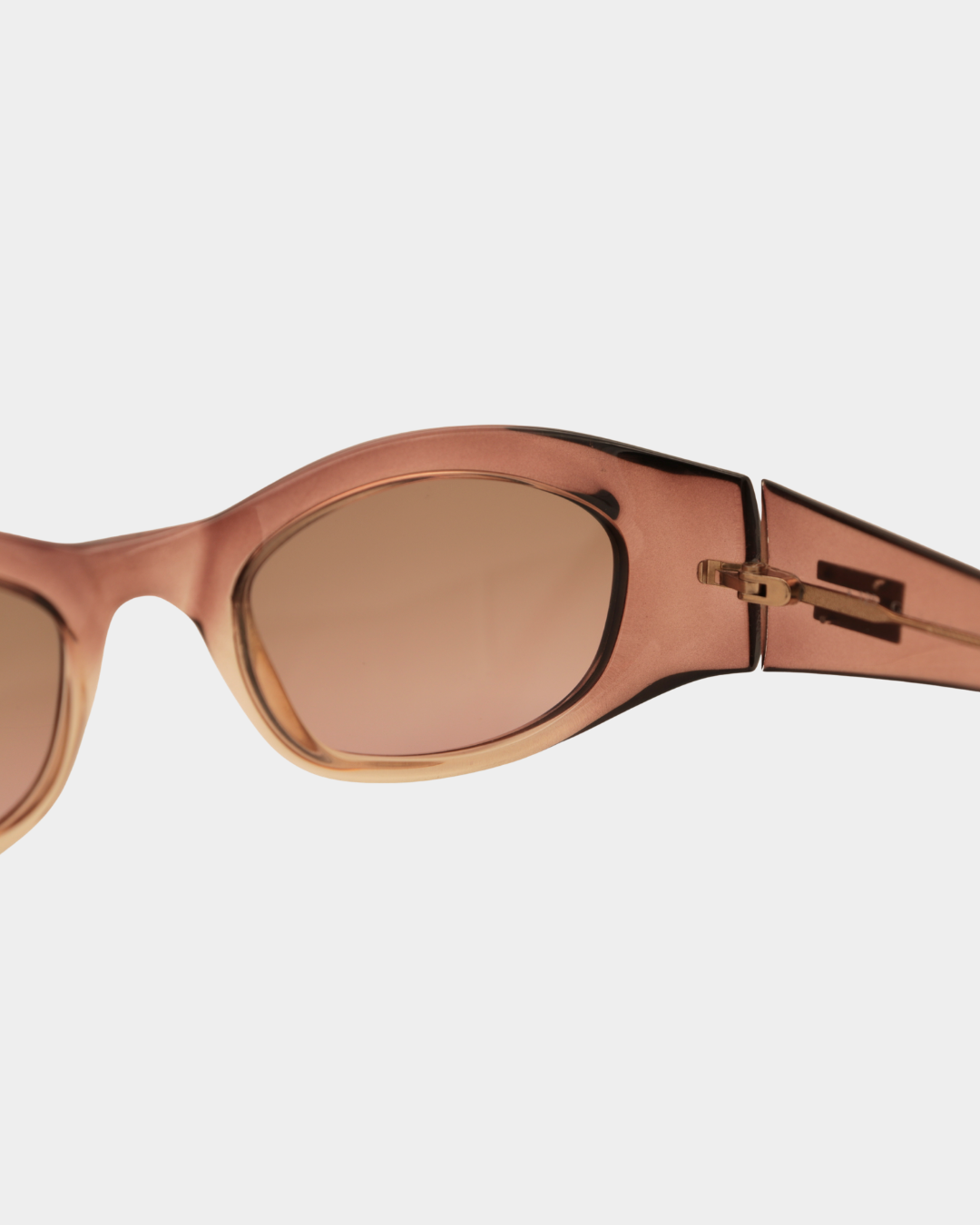 Gucci Spring 1999 Tom Ford Campaign Strawberry Sunglasses